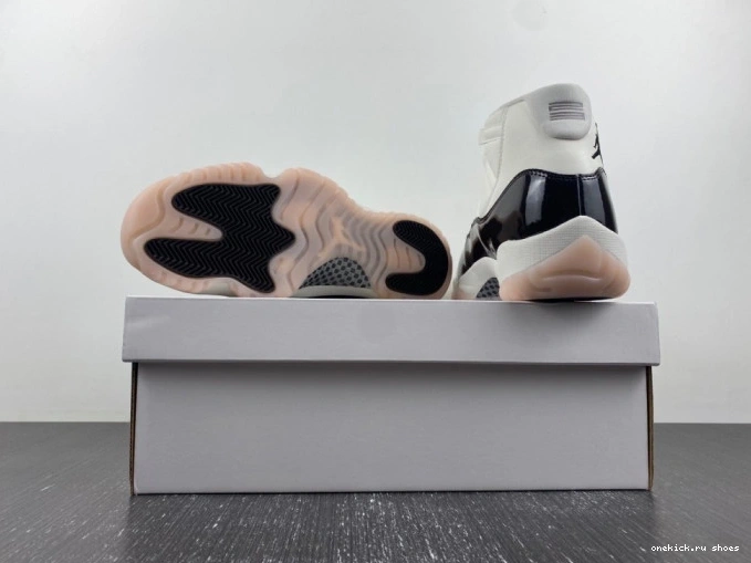 Cheap 11 Jordan AR0715-101 Air Neapolitan 0825